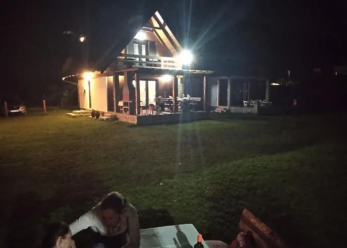 Feriehus Vacation Zara Lohovo